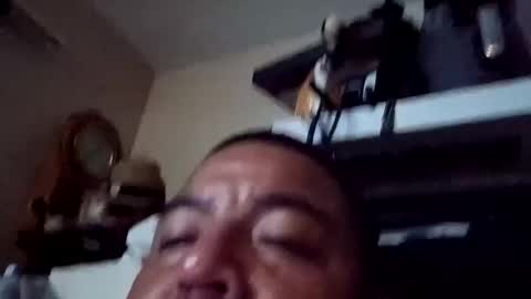 Snapshot of davidzhere222800 chatting on 10/12/25, 06:34 davidzhere222800 online show from 10/12/25, 06:34