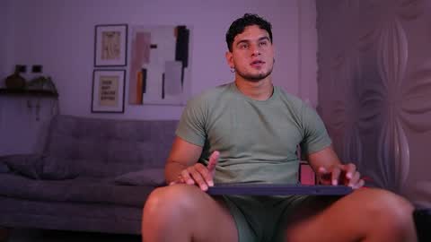 Davies brown    schedule 12pm to 5pm col time online show from 04/07/26, 08:31