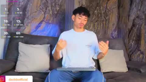 Snapshot of daviid_laid_ chatting on 06/10/26, 11:53 David online show from 06/10/26, 11:53