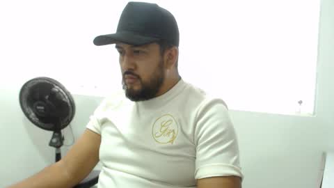 daviko07 online show from 12/15/25, 08:24