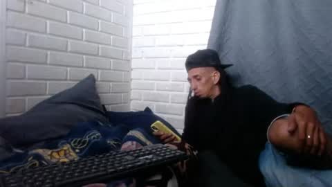 Snapshot of davils12 chatting on 04/17/26, 06:38 DAVILS online show from 04/17/26, 06:38