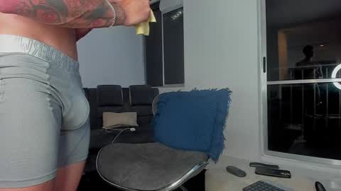 davis  instagram davis alx1 online show from 12/24/24, 12:11