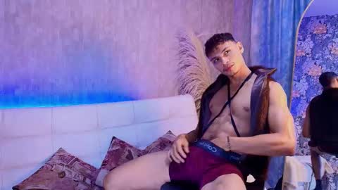 Snapshot of davis_saint chatting on 03/02/26, 12:01 Davis online show from 03/02/26, 12:01