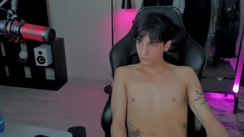 davis online show from 01/31/25, 09:48