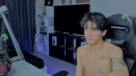 davis online show from 09/21/25, 05:03