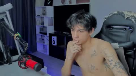 davis online show from 09/23/25, 05:54