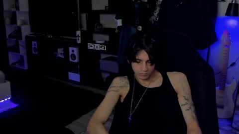 Snapshot of davisross chatting on 08/03/26, 12:20 davis online show from 08/03/26, 12:20