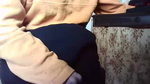 Snapshot of davitaa3434 chatting on 04/24/26, 07:55 davitaa3434 online show from 04/24/26, 07:55