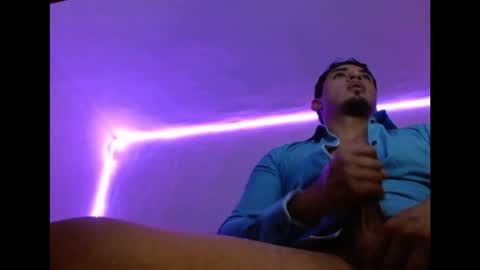 Snapshot of davixx258 chatting on 11/21/25, 12:54 DS online show from 11/21/25, 12:54