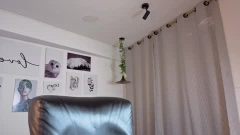 davoxer online show from 12/01/25, 03:11