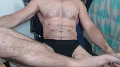 Snapshot of davselfs chatting on 03/05/25, 09:15 dav online show from 03/05/25, 09:15