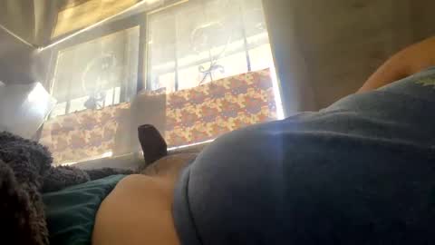 Snapshot of davzsoher chatting on 01/09/25, 04:06 davzsoher online show from 01/09/25, 04:06