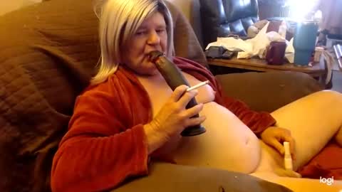 dawndoesall online show from 11/07/25, 05:24