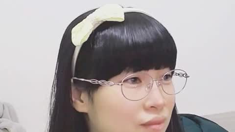 Snapshot of dawnlove22 chatting on 03/14/26, 05:24 Mita online show from 03/14/26, 05:24