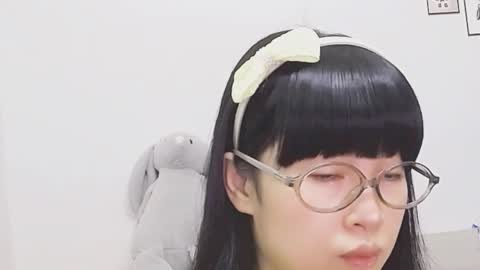 Snapshot of dawnlove22 chatting on 03/17/26, 04:17 Mita online show from 03/17/26, 04:17