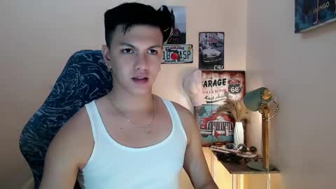 Snapshot of dax_x chatting on 01/29/25, 07:00 JC LOVER BOY online show from 01/29/25, 07:00