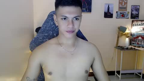 Snapshot of dax_x chatting on 02/13/25, 12:02 JC LOVER BOY online show from 02/13/25, 12:02