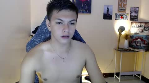 Snapshot of dax_x chatting on 03/02/25, 01:27 JC LOVER BOY online show from 03/02/25, 01:27