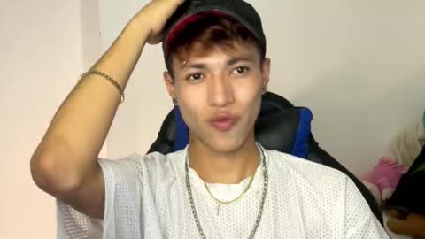 Snapshot of daxonreyy_ chatting on 02/28/26, 09:10 Daxon online show from 02/28/26, 09:10