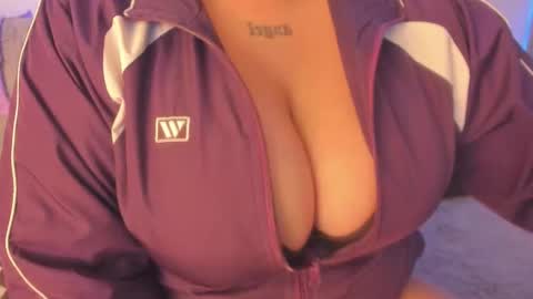 Snapshot of dayan_silva_ chatting on 03/03/26, 12:17 DAYAN online show from 03/03/26, 12:17