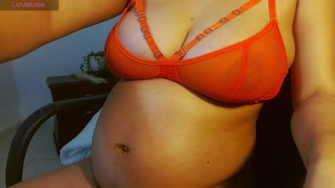 dayana online show from 11/16/25, 09:42
