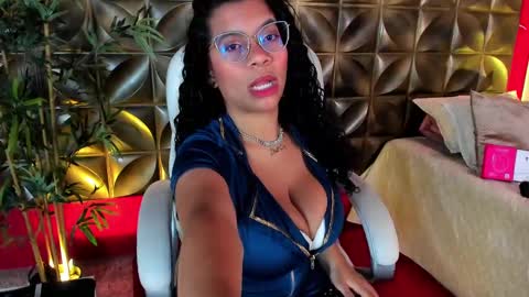 Dayanne online show from 09/21/25, 01:57