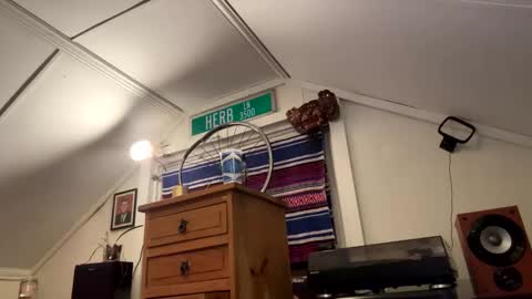 dayblue online show from 04/16/26, 06:03