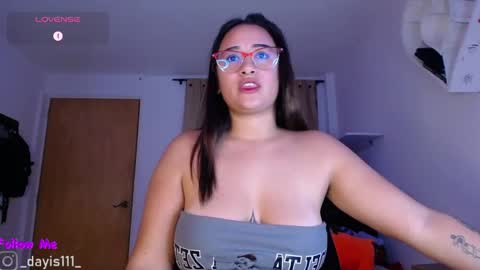 Snapshot of dayis_sweet chatting on 03/07/26, 02:19 Dayis online show from 03/07/26, 02:19