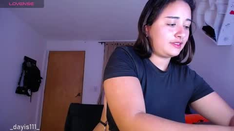 Snapshot of dayis_sweet chatting on 03/10/26, 02:16 Dayis online show from 03/10/26, 02:16