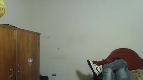 Snapshot of daylon_brown_ chatting on 09/26/25, 01:53 Dylon online show from 09/26/25, 01:53