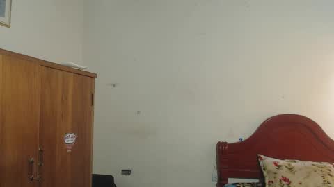 Snapshot of daylon_brown_ chatting on 09/27/25, 09:53 Dylon online show from 09/27/25, 09:53