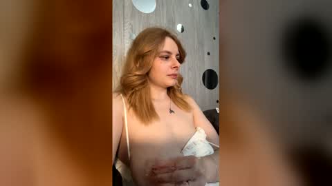 Snapshot of dayoff_ chatting on 05/01/26, 07:24 Dasha online show from 05/01/26, 07:24