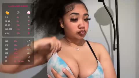 Snapshot of dayqueen1 chatting on 02/24/25, 10:26 dayqueen1 online show from 02/24/25, 10:26