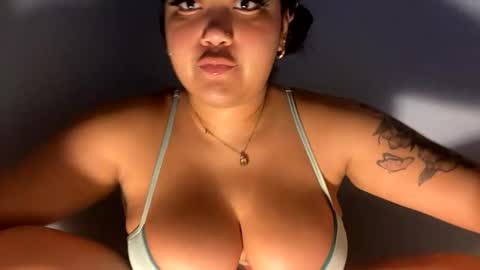 Snapshot of dayqueen1 chatting on 04/26/26, 08:56 dayqueen1 online show from 04/26/26, 08:56