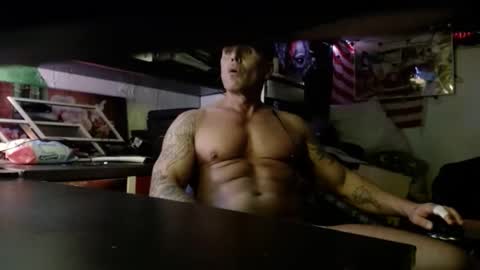 Snapshot of daywalker2013 chatting on 12/18/25, 09:37 Millenium online show from 12/18/25, 09:37