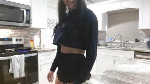 Dazey online show from 12/14/24, 12:44