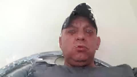 Snapshot of dazzaboxer chatting on 09/16/25, 01:34 dazzaboxer online show from 09/16/25, 01:34