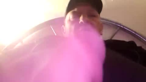 Snapshot of dazzaboxer chatting on 11/01/25, 01:18 dazzaboxer online show from 11/01/25, 01:18