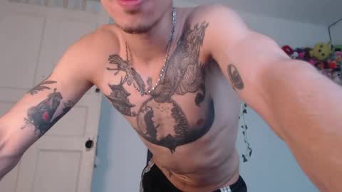 Snapshot of dazzayyy chatting on 05/01/26, 09:41 dazzayy online show from 05/01/26, 09:41