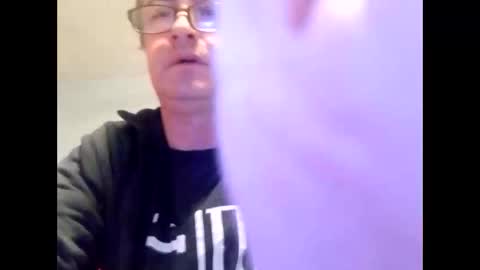 Snapshot of dazzill chatting on 02/02/25, 07:46 Dazzill online show from 02/02/25, 07:46