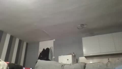 Snapshot of dazzill chatting on 10/09/25, 07:34 Dazzill online show from 10/09/25, 07:34