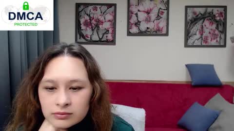 Elya online show from 10/27/25, 07:12