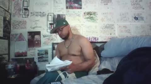 Snapshot of dbeamon92 chatting on 04/23/26, 01:07 dbeamon92 online show from 04/23/26, 01:07