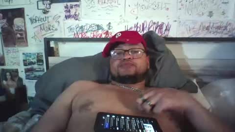 Snapshot of dbeamon92 chatting on 05/09/26, 04:06 dbeamon92 online show from 05/09/26, 04:06