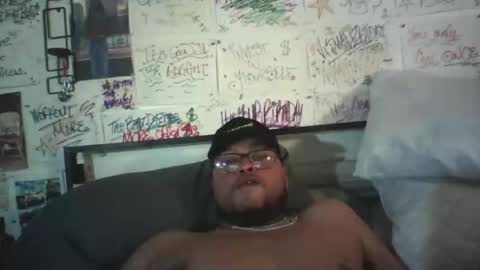 Snapshot of dbeamon92 chatting on 05/11/26, 01:22 dbeamon92 online show from 05/11/26, 01:22