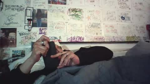 Snapshot of dbeamon92 chatting on 05/22/26, 11:32 dbeamon92 online show from 05/22/26, 11:32