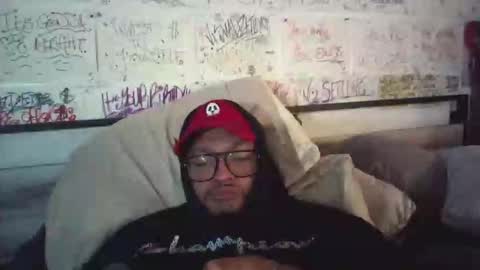 Snapshot of dbeamon92 chatting on 06/03/26, 02:33 dbeamon92 online show from 06/03/26, 02:33