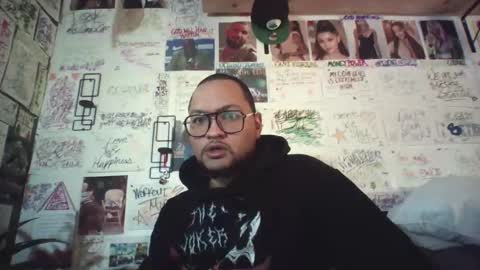 Snapshot of dbeamon92 chatting on 06/05/26, 10:21 dbeamon92 online show from 06/05/26, 10:21