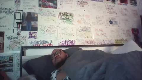 Snapshot of dbeamon92 chatting on 06/05/26, 10:26 dbeamon92 online show from 06/05/26, 10:26