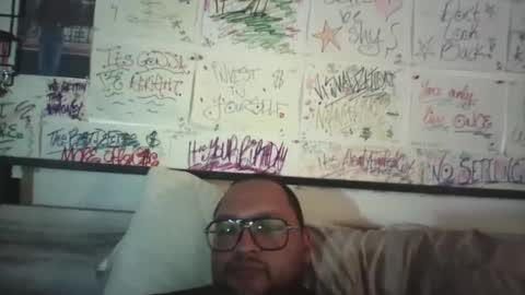 Snapshot of dbeamon92 chatting on 06/08/26, 01:28 dbeamon92 online show from 06/08/26, 01:28